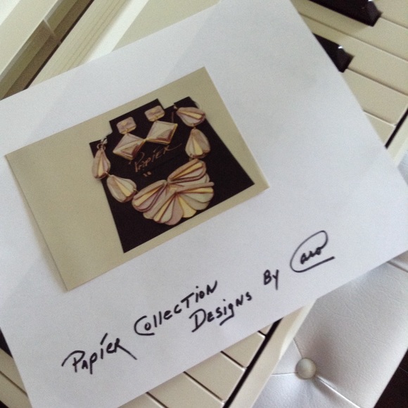 Meet Your Posher Carol - Picture 6 of 8